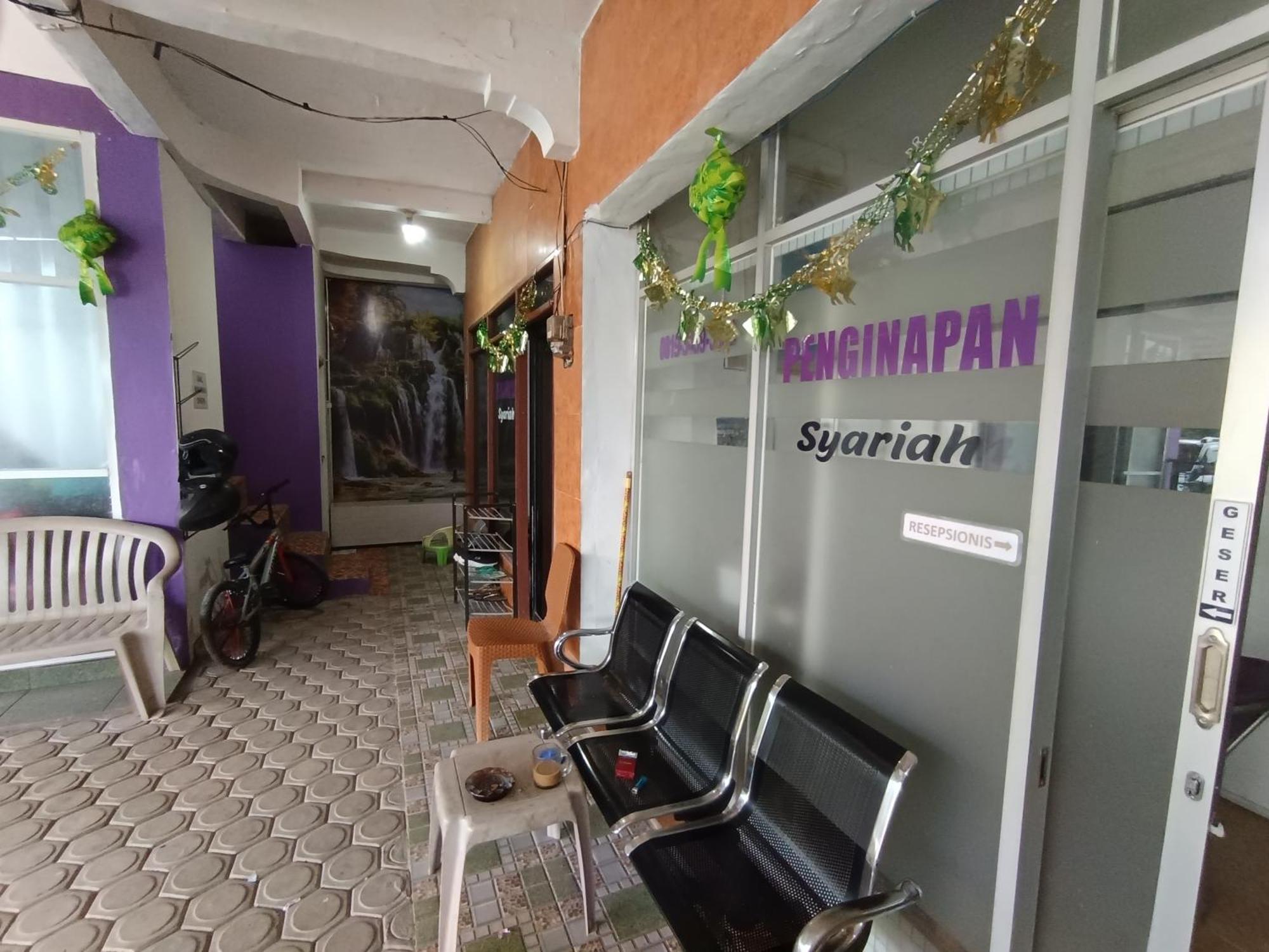 Penginapan Violet Doorz Syariah Banjarbaru Zewnętrze zdjęcie